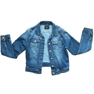 Love tree jean jacket (medium blue wash)
